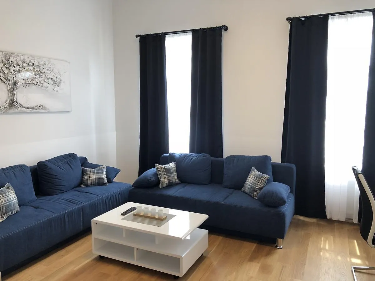 Vienna Downtown River Apartment Austria